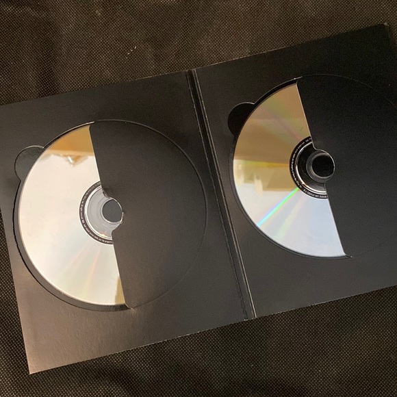 Game of Thrones: Season 2 [Blu-ray]- used - Picture 4 of 10